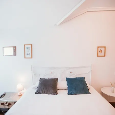 Nozal, 2 En Vut-3819-as