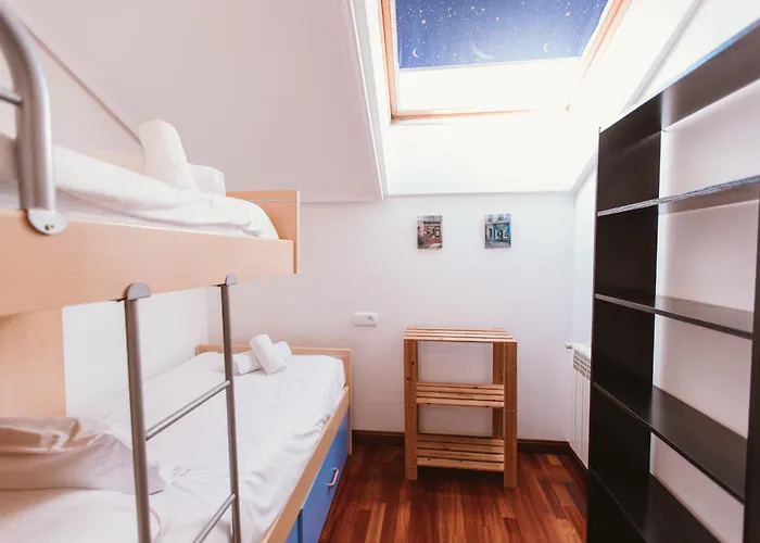 Nozal, 2 En Vut-3819-as Llanes